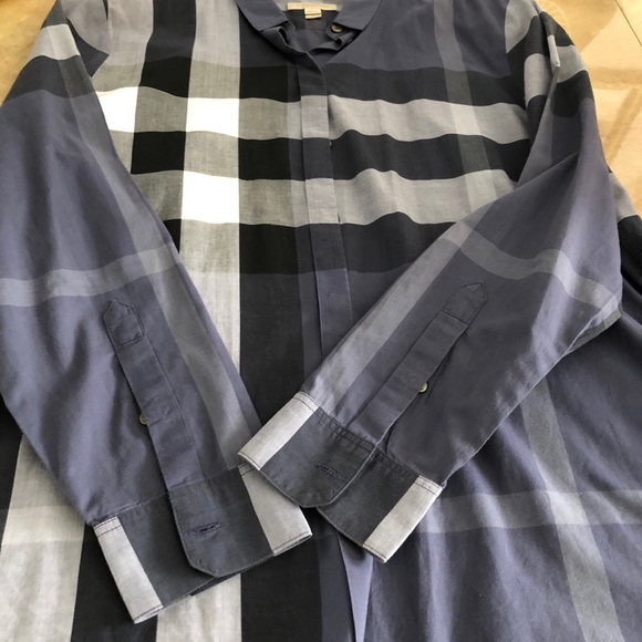 💙BURBERRY💙 - Picture 16 of 16